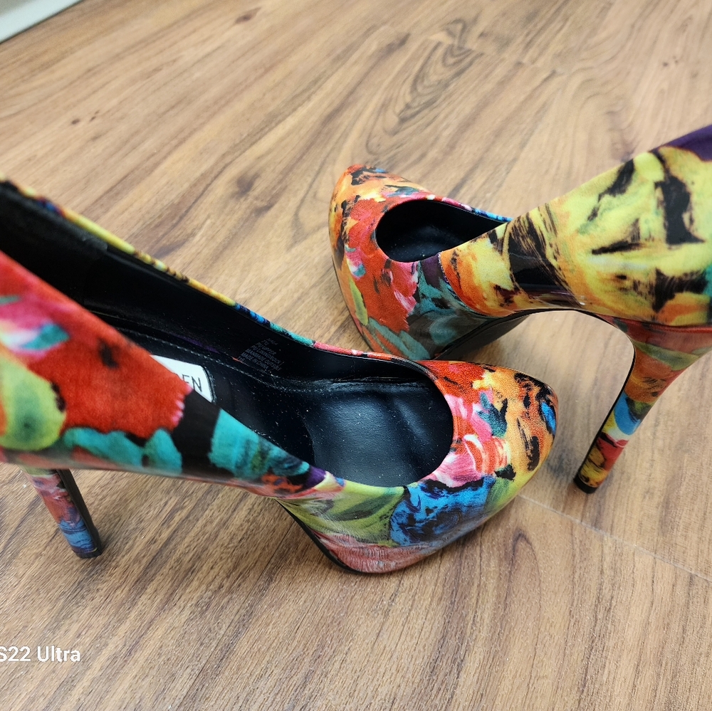 Women's heels 👠 - Picture 2 of 3